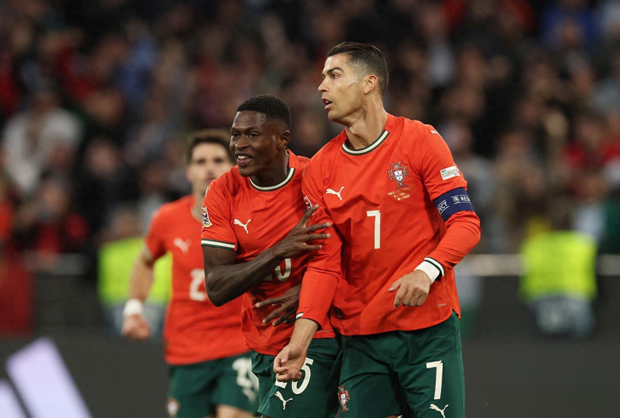 关于英格兰碾压葡萄牙,门迪统治全场的信息 关于英格兰碾压葡萄牙,门迪统治全场的信息